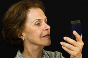 wrinkle-minimizing-makeup